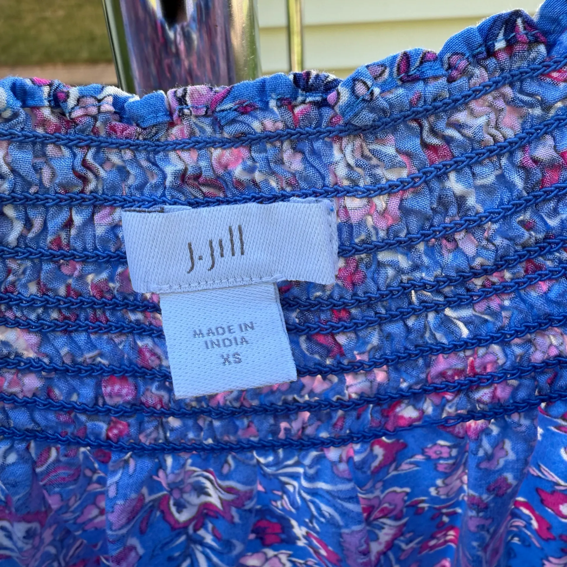 J.Jill Smocked Floral Print-Top Women's XS - Image 3