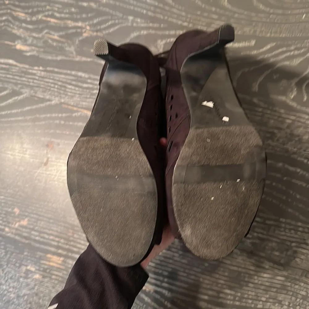 Lane Bryant Black Laser Cut Heels with Zip Back, Size 9 - Image 7