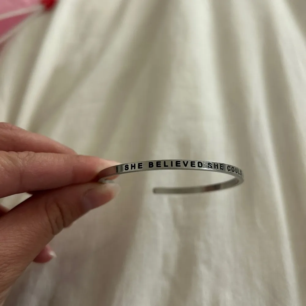 Adjustable silver mantra bracelet - Image 2