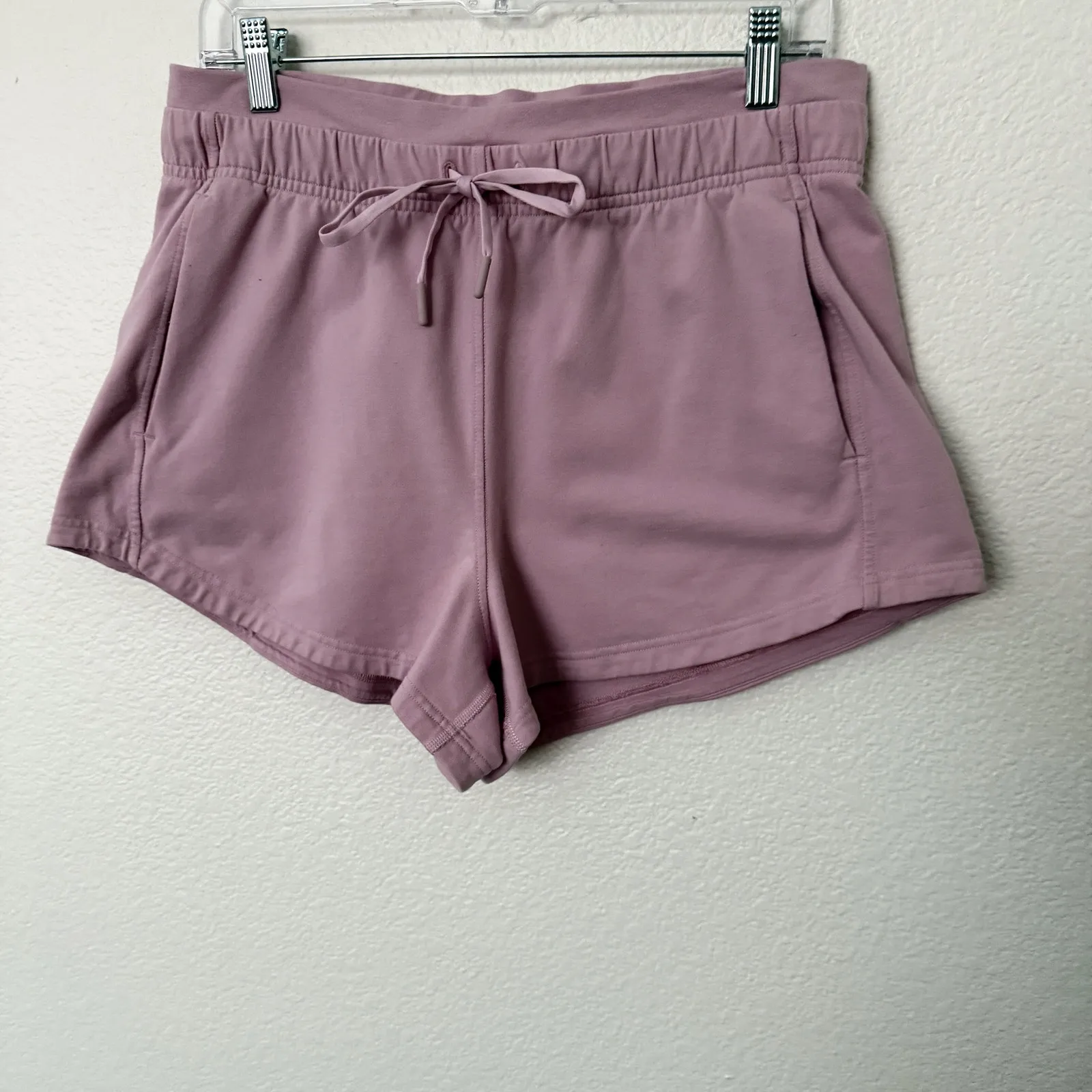 [Lululemon] Velvet Dust Inner Glow High Rise Stretch French Terry Shorts Size 10 - Image 4