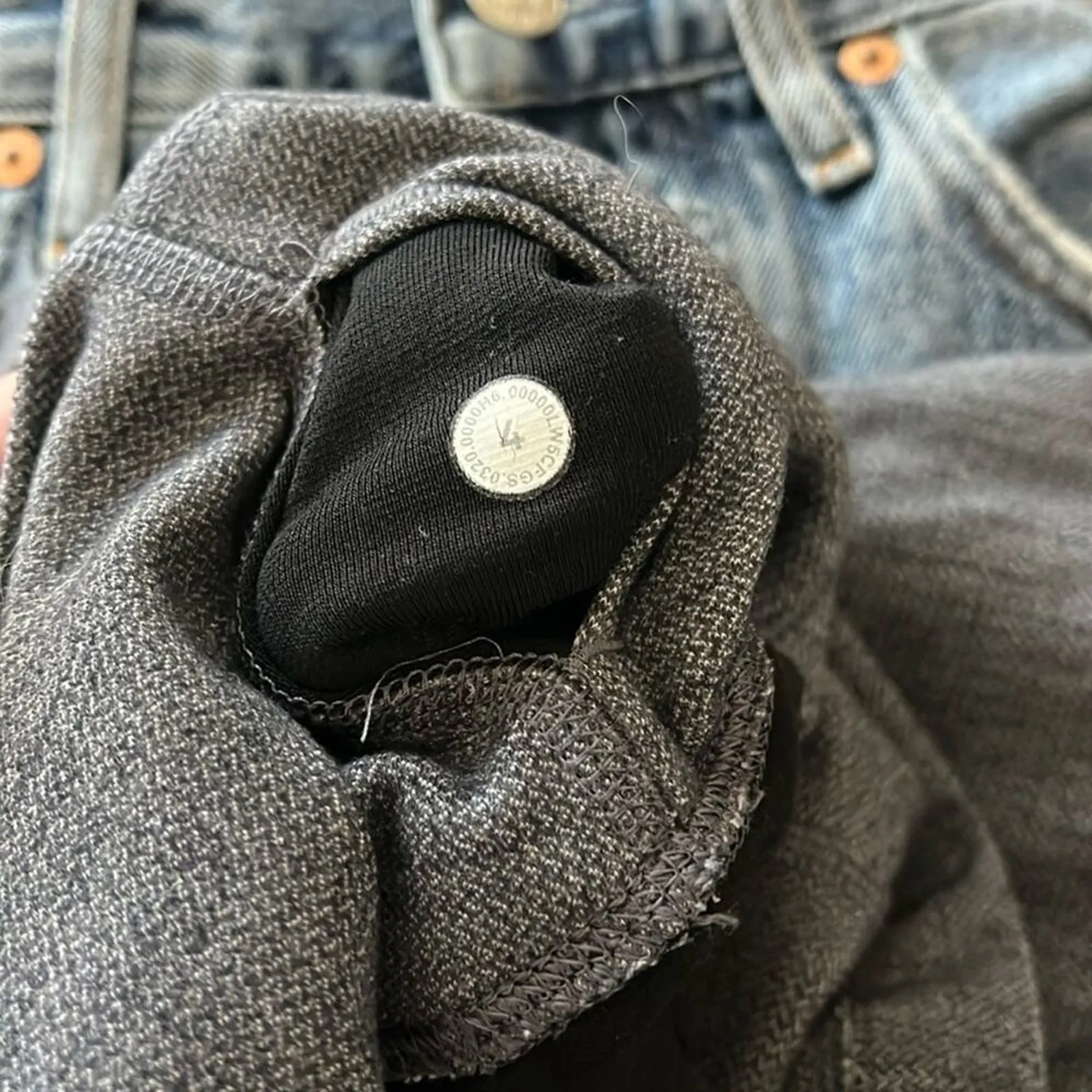 Lululemon Grey Align Leggings Herringbone Heathered Black Grey 25* Womens Size 4 - Image 9