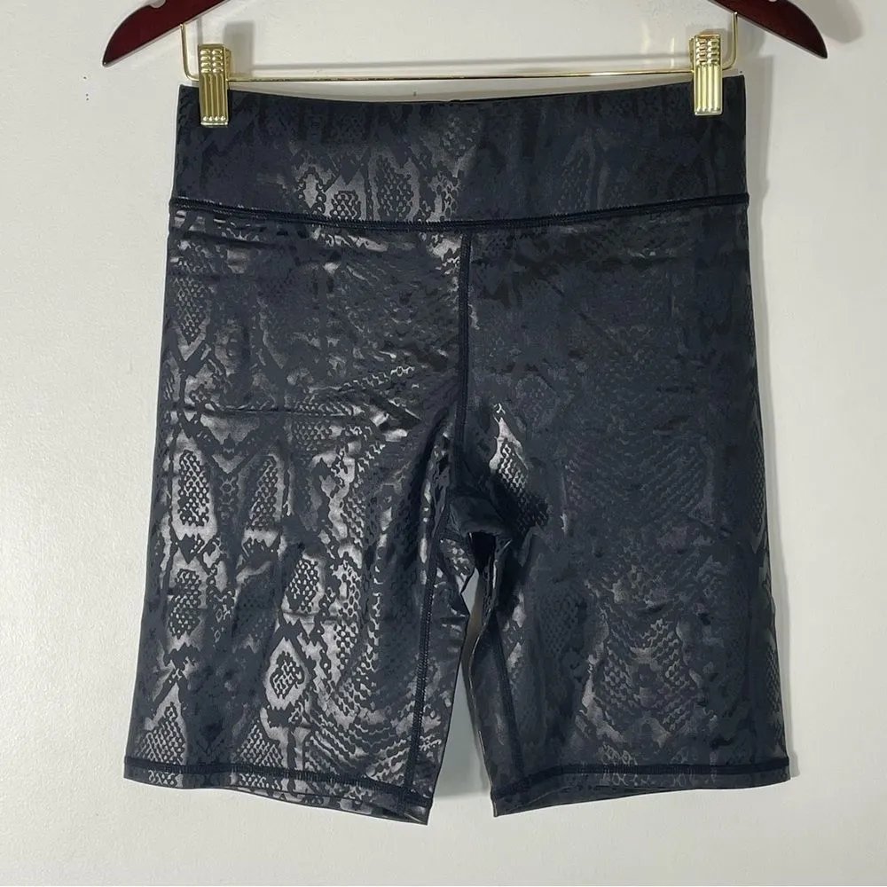 Terez Snakeskin Embossed Foil Uplift Bike Shorts in Black XL - Image 4