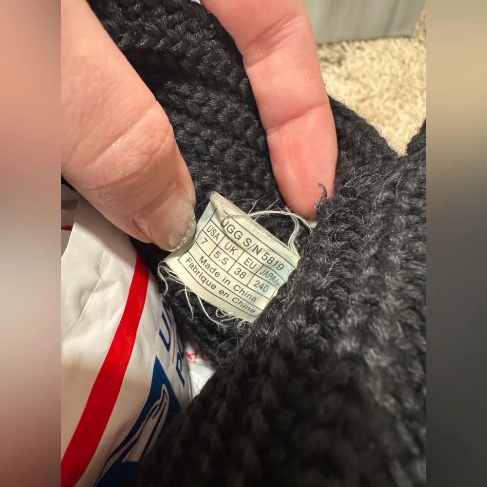 UGG  Classic Cardy Boots - Image 7