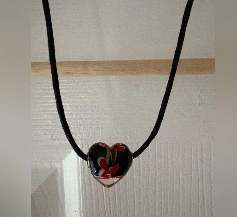 Free People Heart Necklace NWT - Image 2