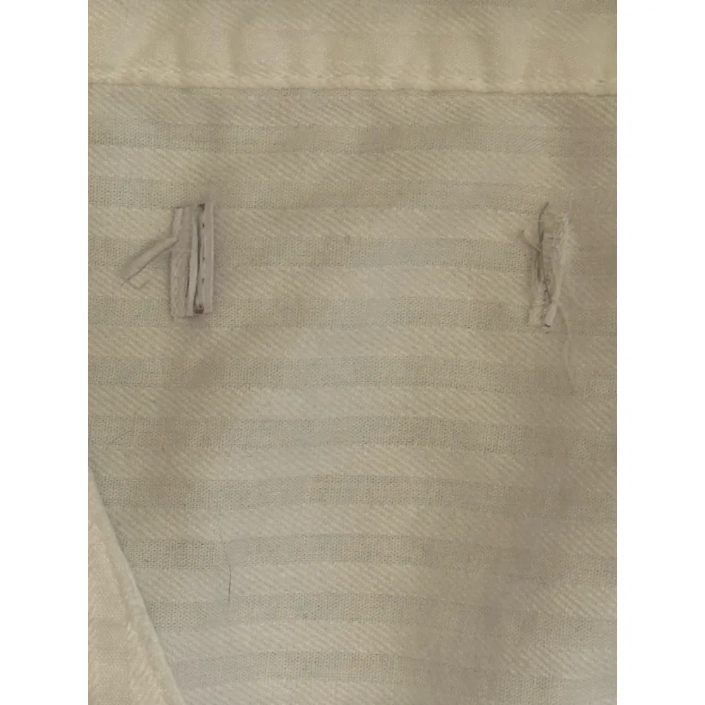 Likely a Large 100% Cotton White Blouse Brand Unknown Size undefined - Image 14