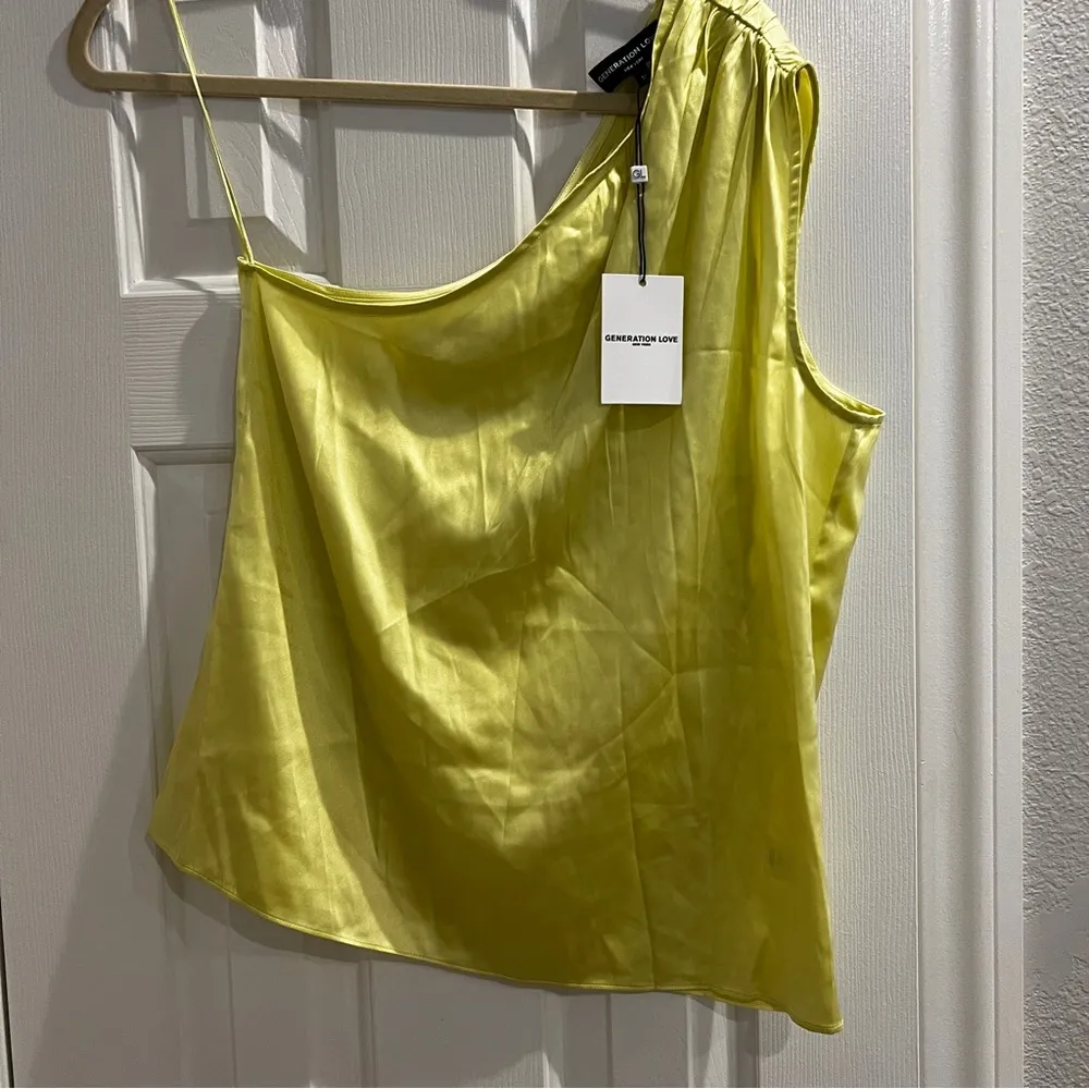 NWT Sabrina Blouse size MEDIUM - Image 7