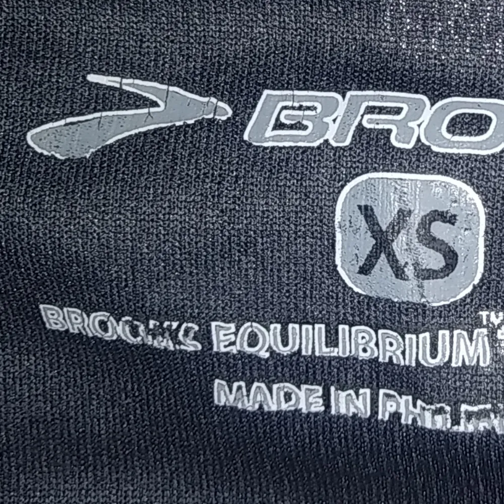 Brooks Strait Speed XS Running Black Tank Top - Image 3