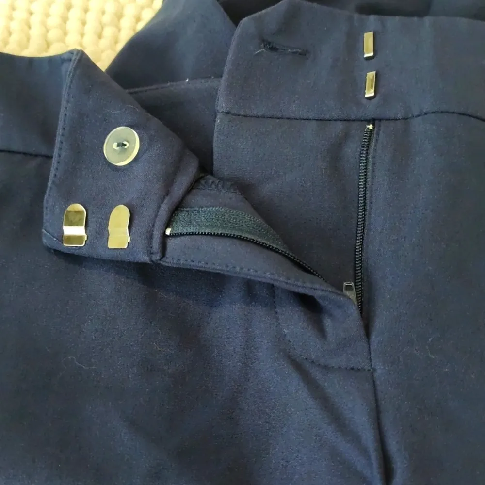 Women's NY&CO New York & Company Navy Blue Twill Casual Pants Size 4 EUC #7955 - Image 4