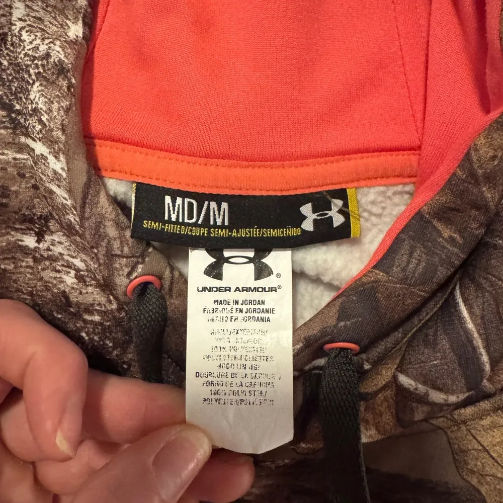 Under Armour Camo Hoodie with Pink Logo - Image 3