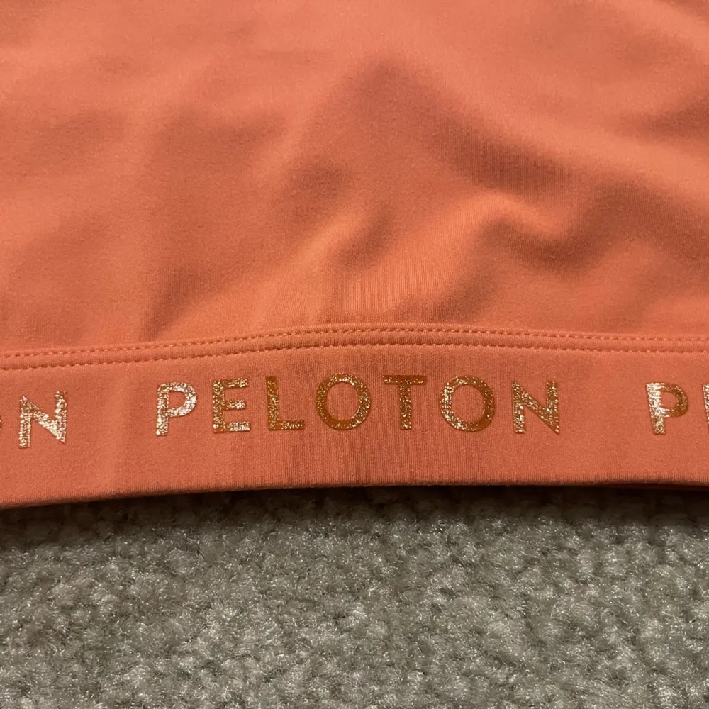 Women’s Peloton Strappy Sparkly Sports Bra Rust Orange Size M - Image 5
