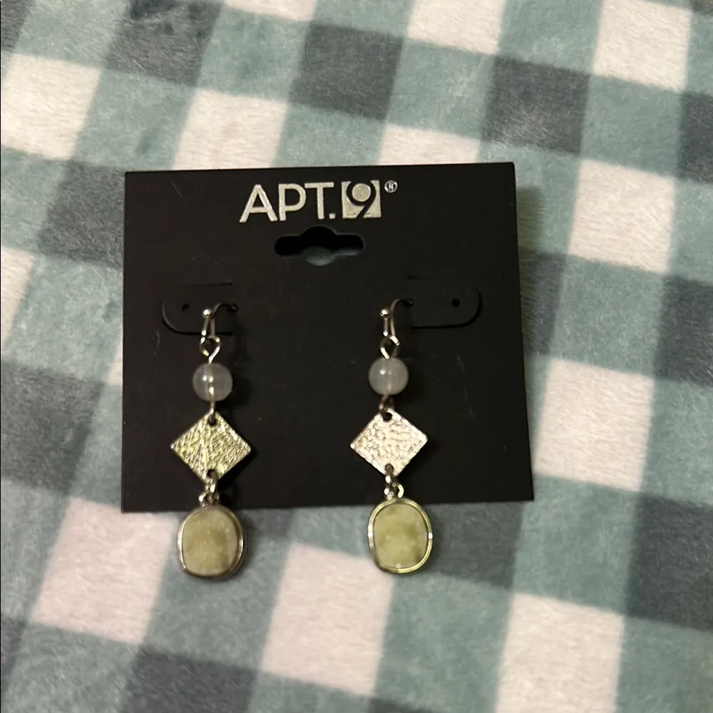 Apt. 9 Silver and White Geometric Earrings - Image 2