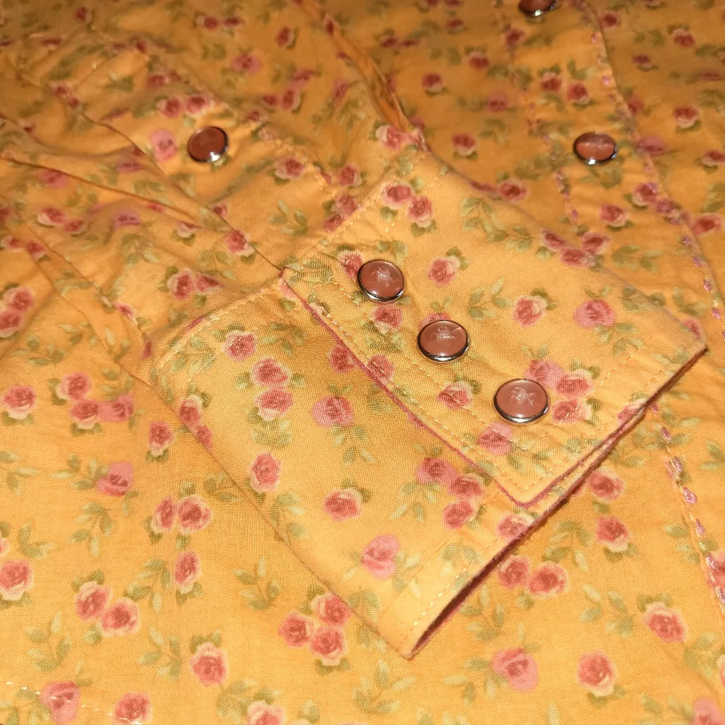 Twenty X Pearl Snap Long Sleeve Women's Size Small Orange - Image 4