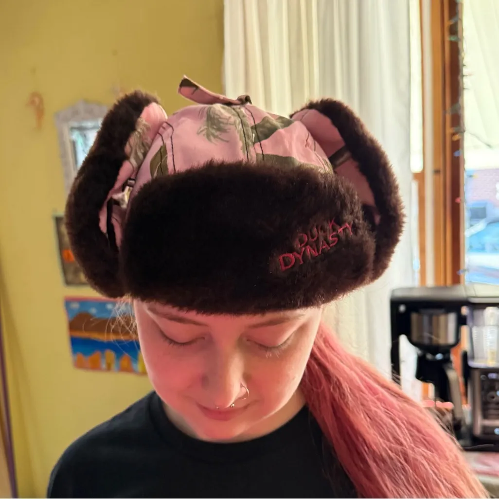 Duck Dynasty Pink Camo Faux Fur Trapper Hat Cap W/ Ear Flaps Brown - Image 3