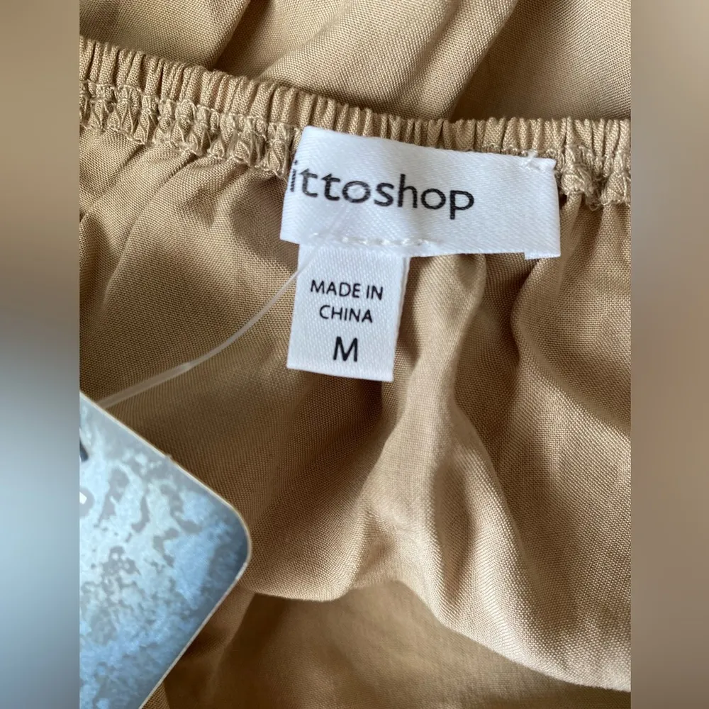 MITTOSHOP Khaki Puff Crop Top, Size Medium - Image 3