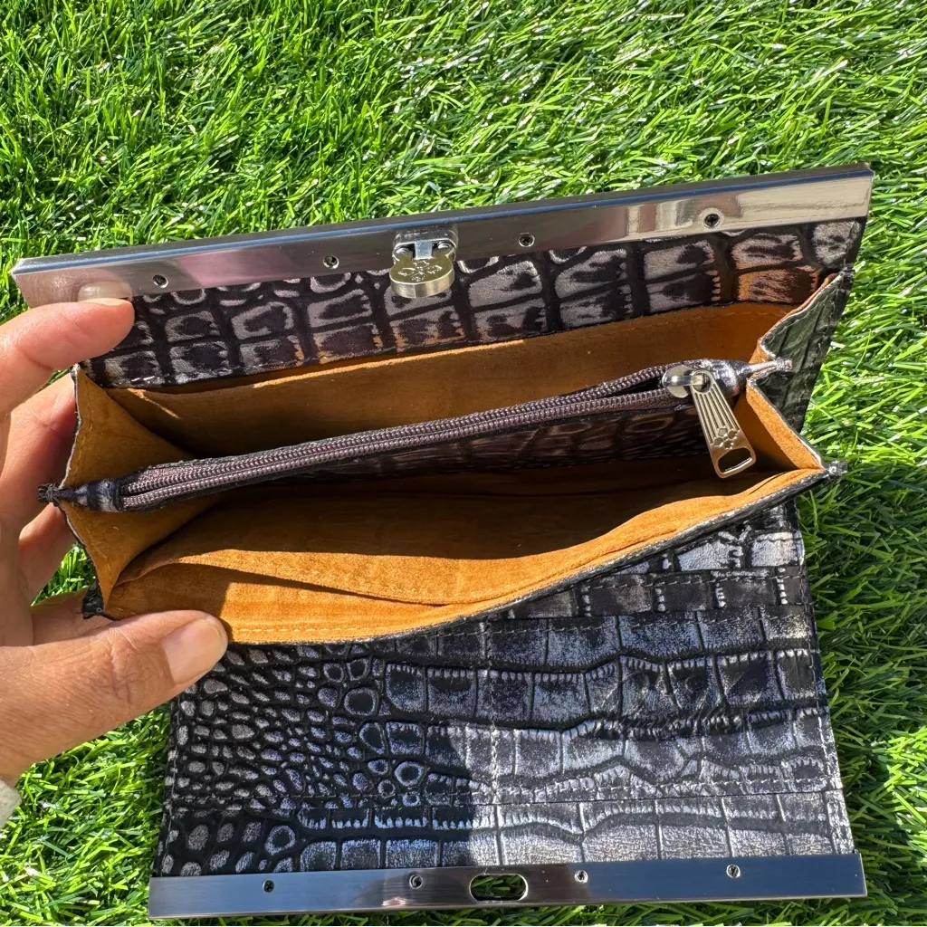 Patricia Nash Cauchy Metallic Silver Croc Embossed Wallet RFID - Image 4