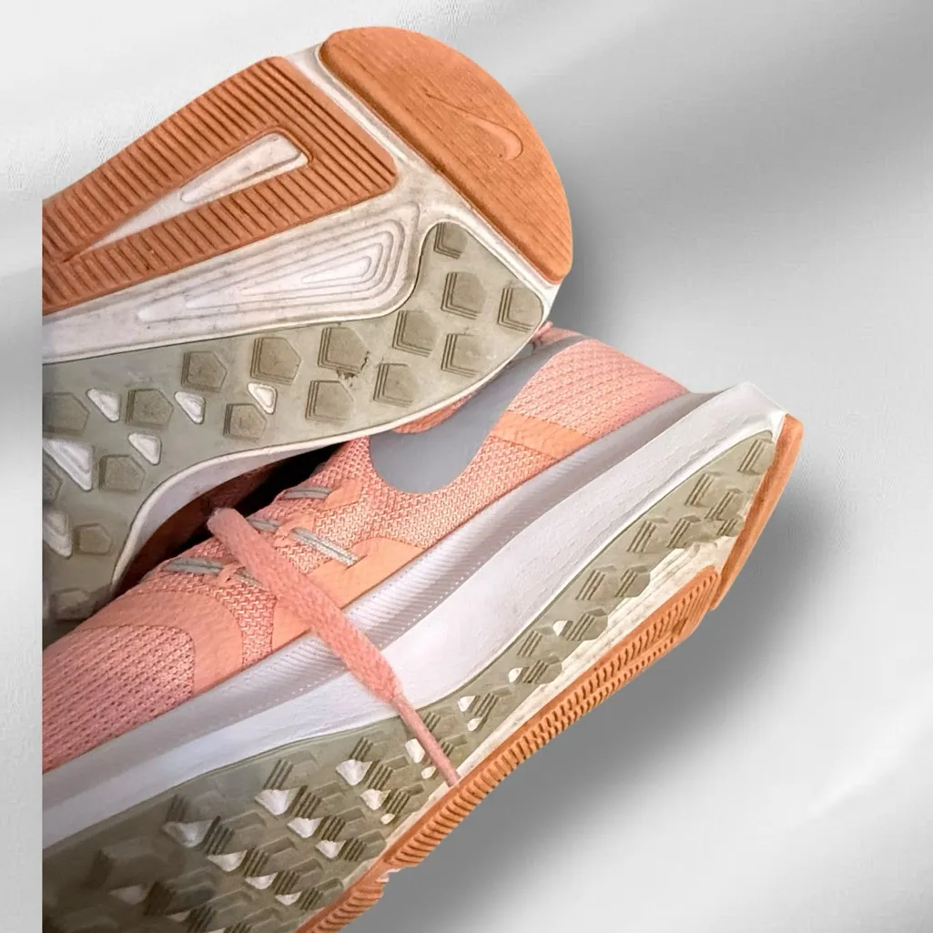 Nike Running‎ Run Swift Athletic Shoes - Image 6