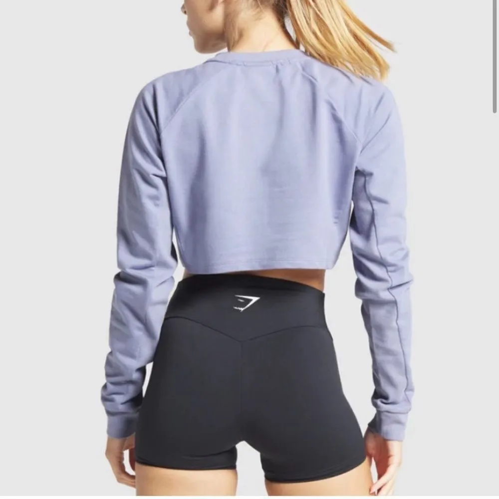 Gymshark  Training Cropped Sweater Light blue Lilac Purple- Size Small - Image 3