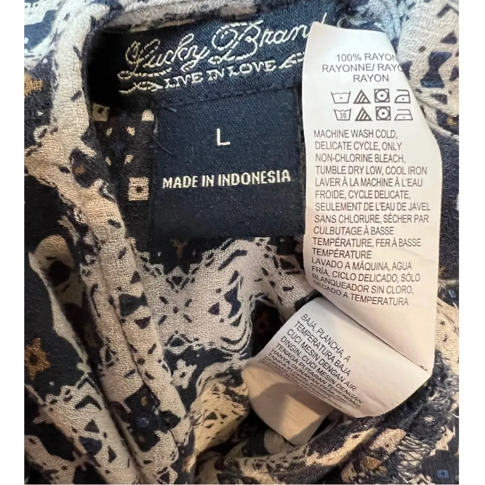 𝅺lucky Brand Printed Long Sleeve Soft Pullover Top w/ Diamond Patterns in Large - Image 5