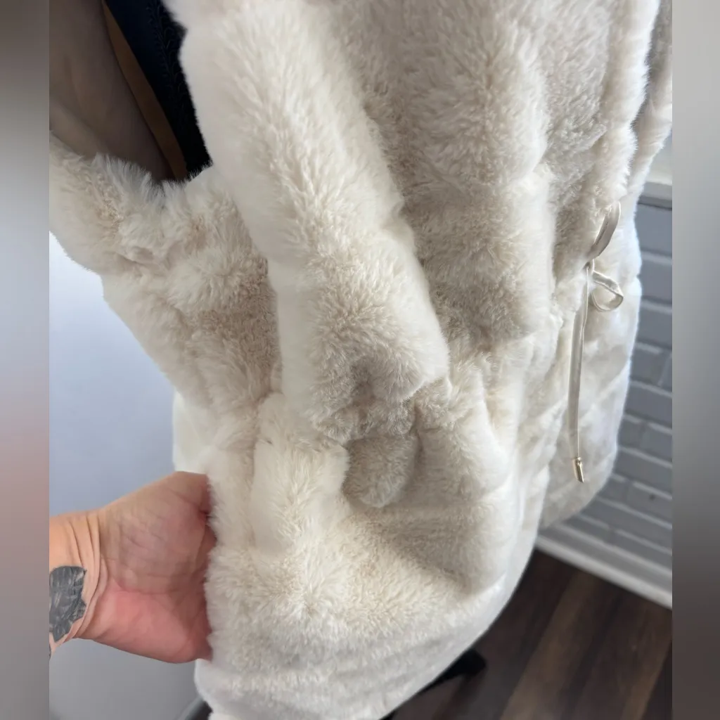 Talbots Tie Waist Faux Fur Vest medium workwear holiday occasion classic‎ - Image 4