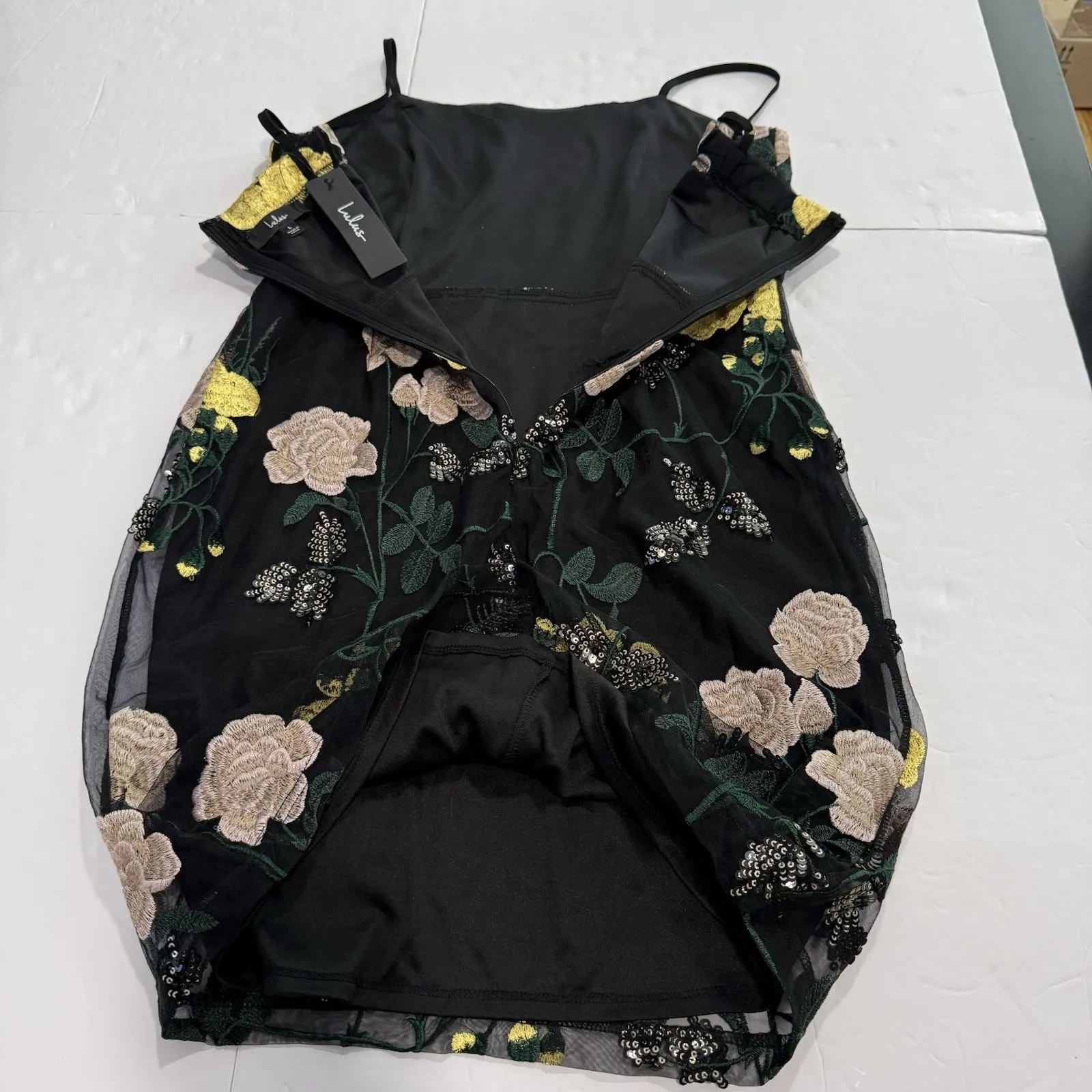 NWT Lulus Rue Colorful Floral Embroidered Sequin Bodycon Mini Dress LARGE - Image 8