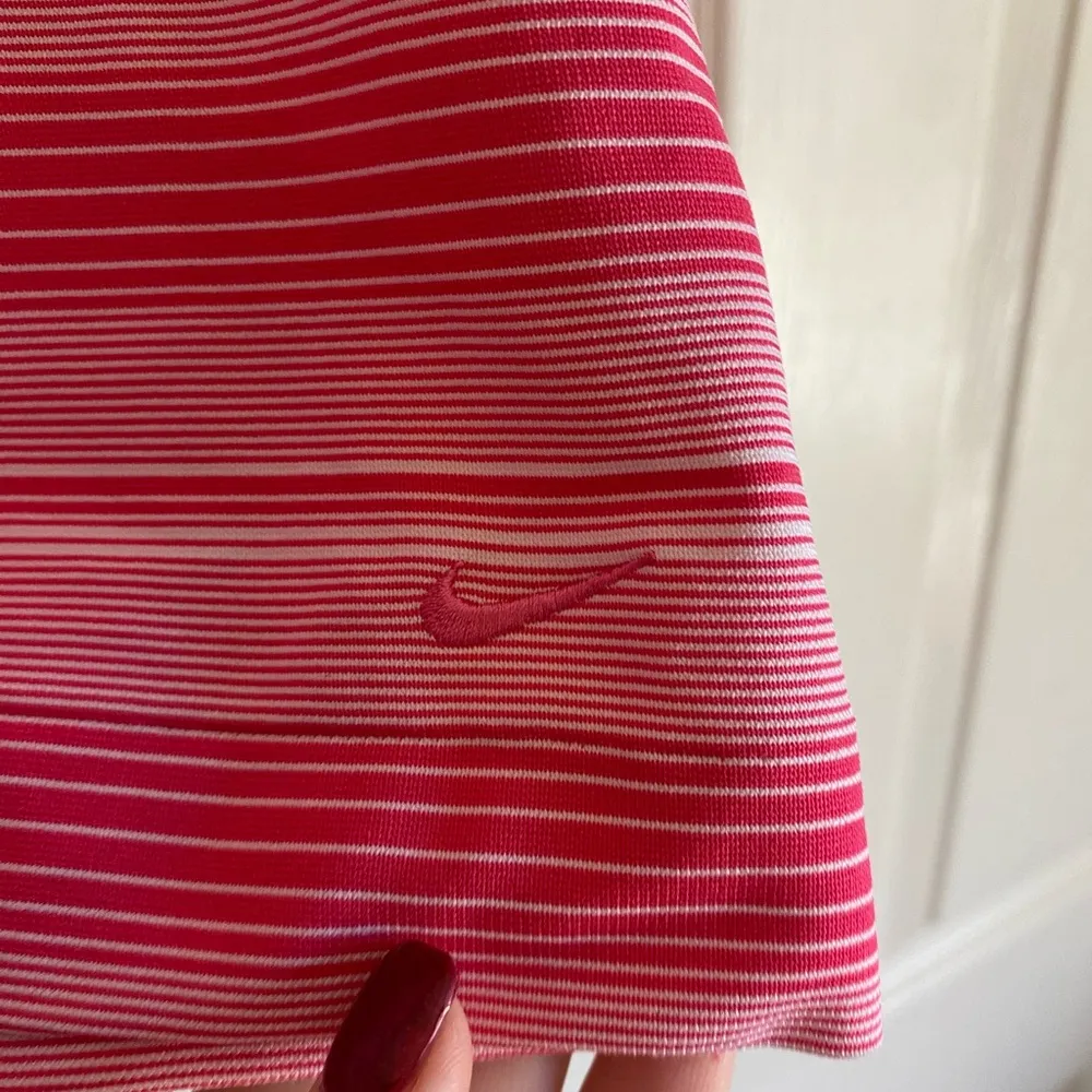 Nike Golf polo collared women’s 4 6 small pink striped retro golf shirt - Image 3