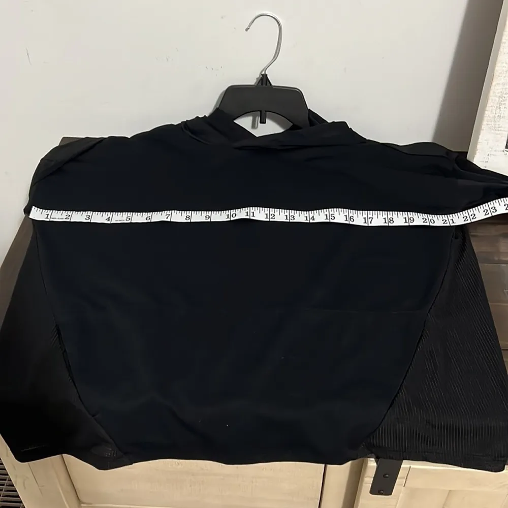 Fabletics Black Long Sleeve Hoodie Size Small - Image 7