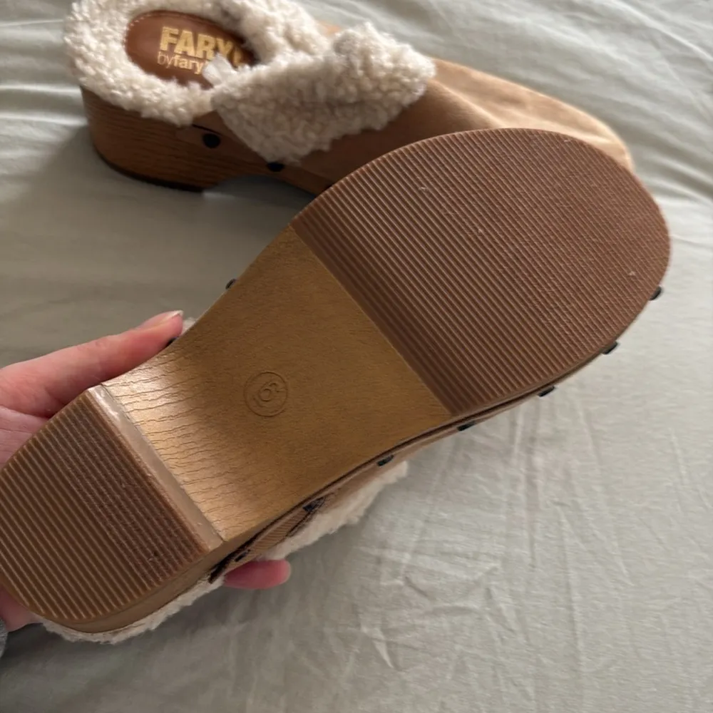 FARYL by FarylRobin Tan Faux Sheepskin Studded Mule Clogs Women’s Size 6 - Image 3