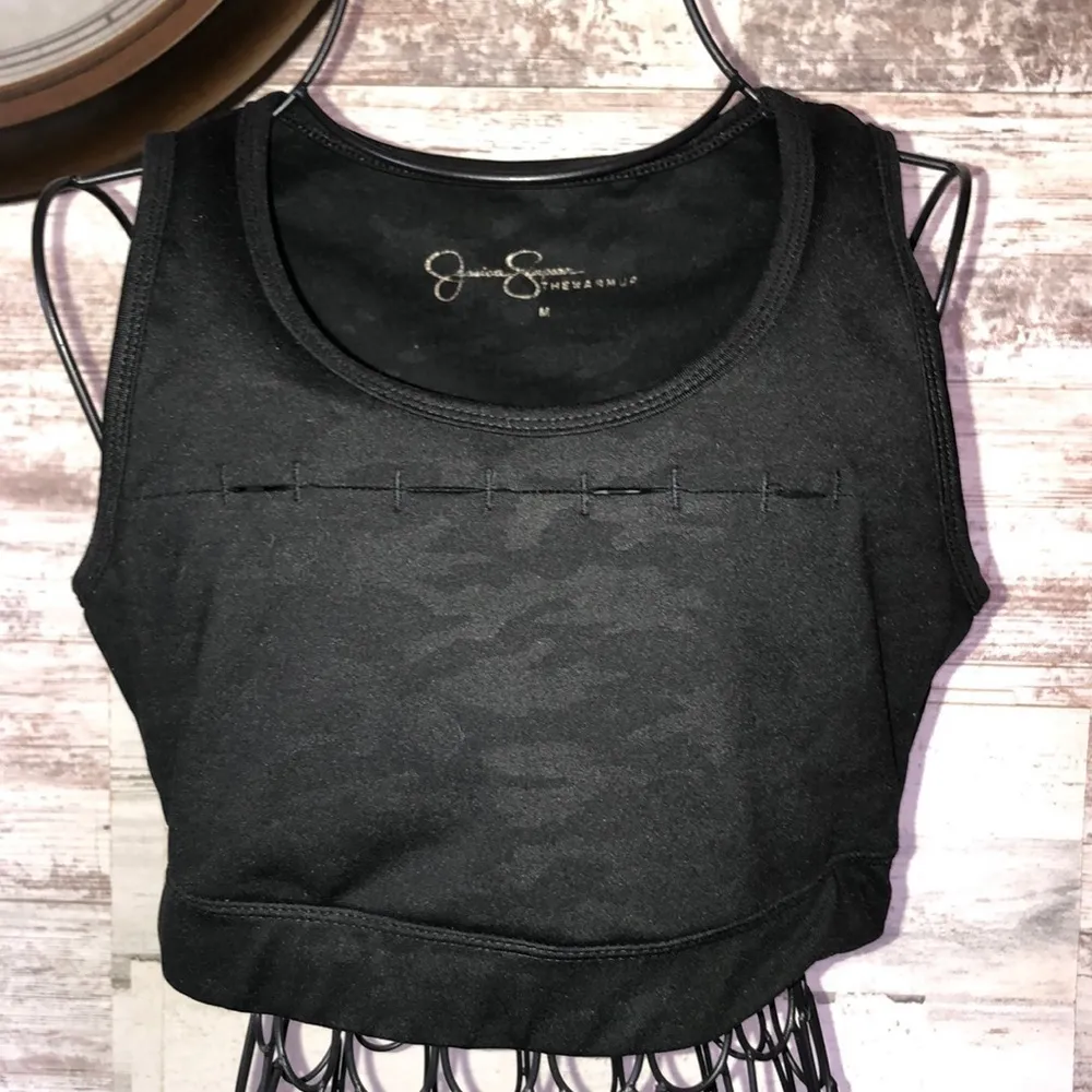 Jessica simpsons the warm up camo sports bra black camo bra size medium workout‍ - Image 2