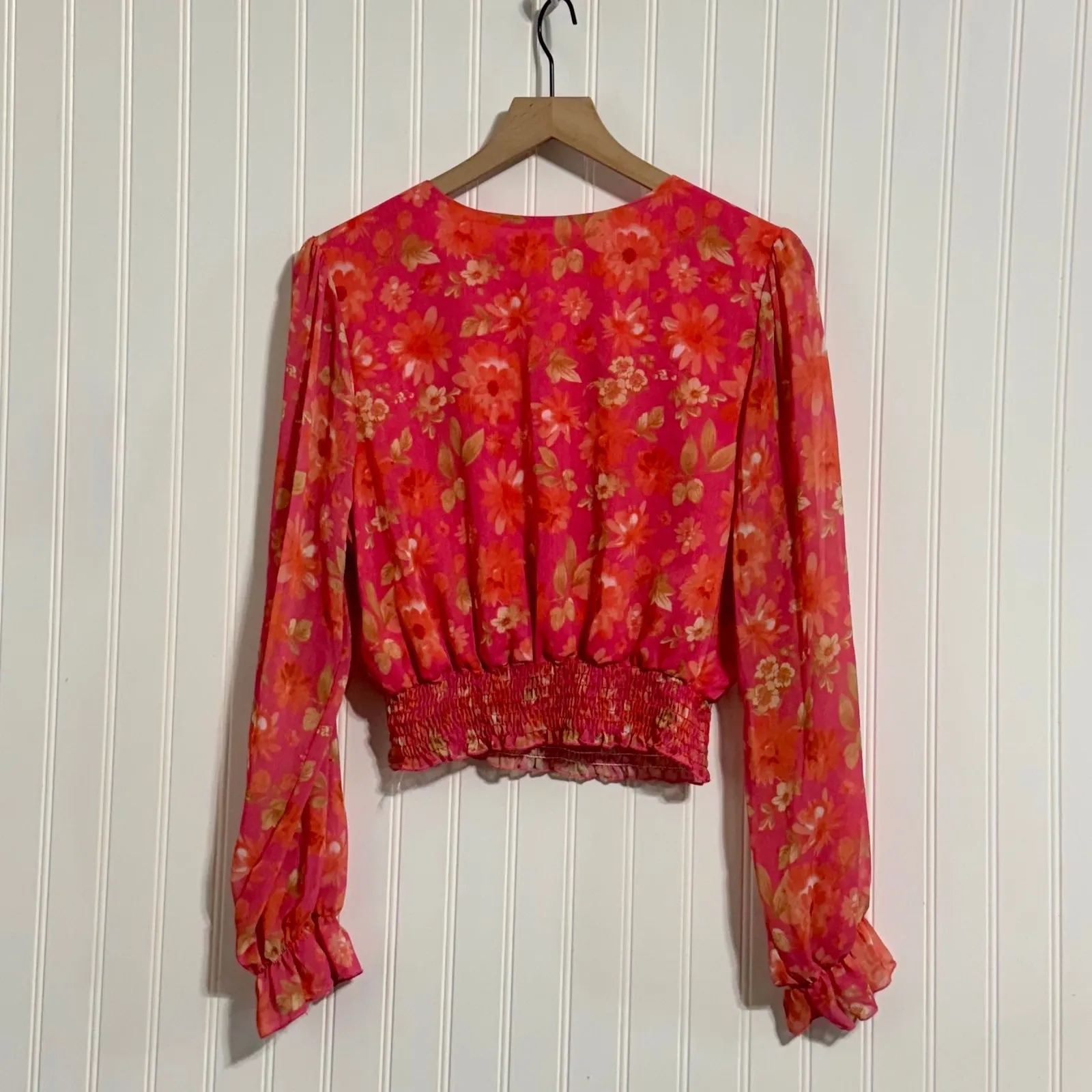 Peach Love California Floral Crop Top NWOT Coquette L Smocked Pink Boho Romantic - Image 3