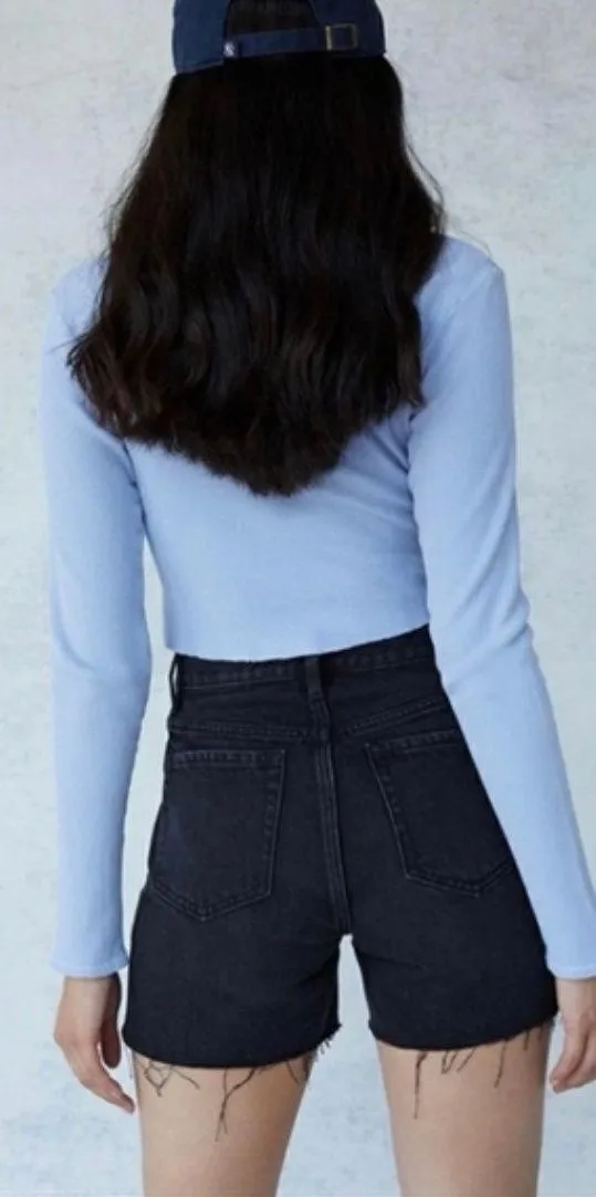 90s Girlfriend Shorts  - Image 3