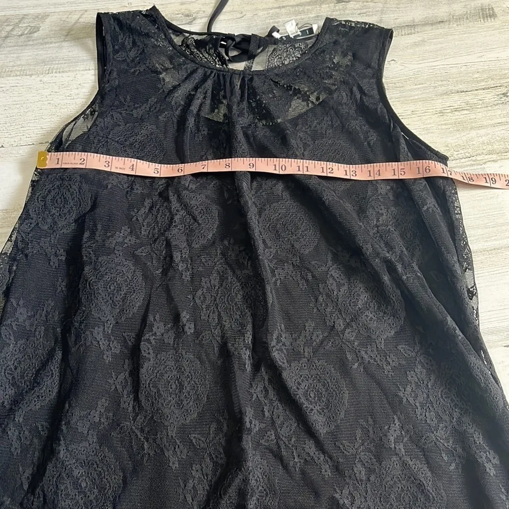 CAbi date night top size M.  NWT - Image 6