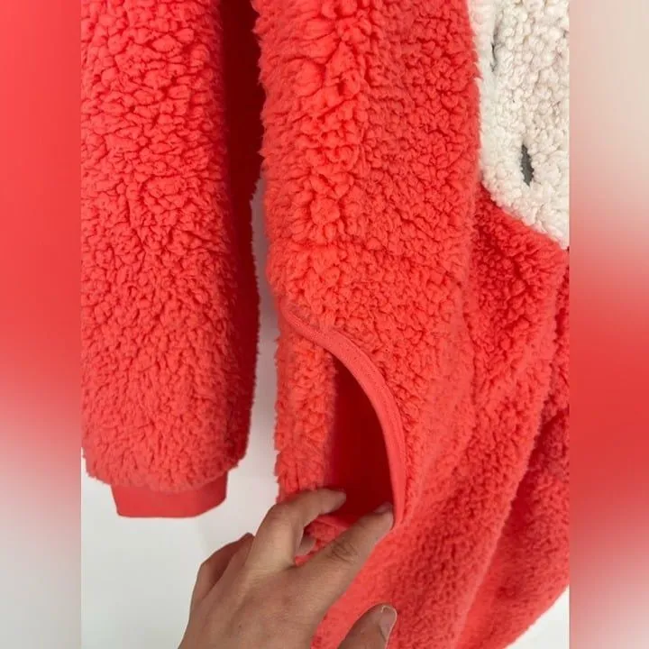 Weekend‎ edition onsie pajamas size medium - Image 3