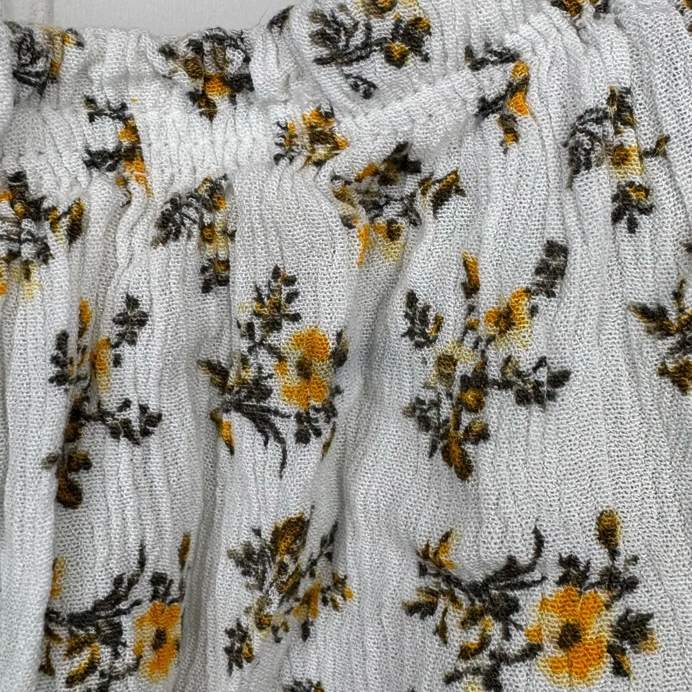 Free Kisses Womens White Yellow Floral Key hole Boho Off The Shoulder Top Large - Image 5