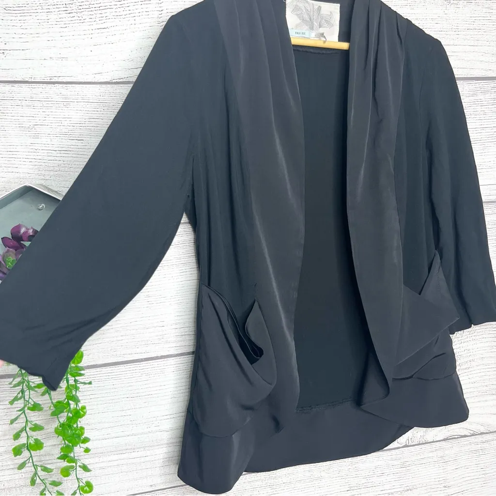 Kimchi Blue Lightweight Flowy Open Front Black Casual Blazer Jacket Size Large - Image 3