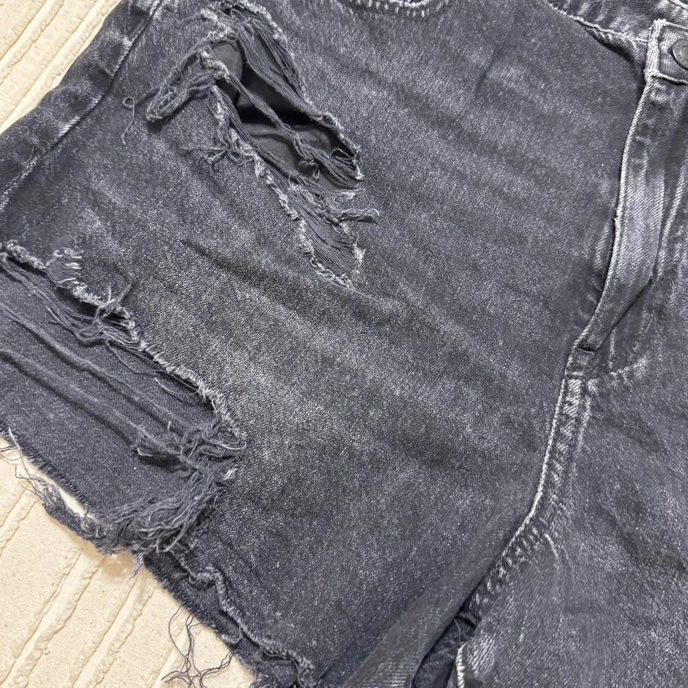 American Eagle  Distressed Black Denim Mom Shorts - Image 3