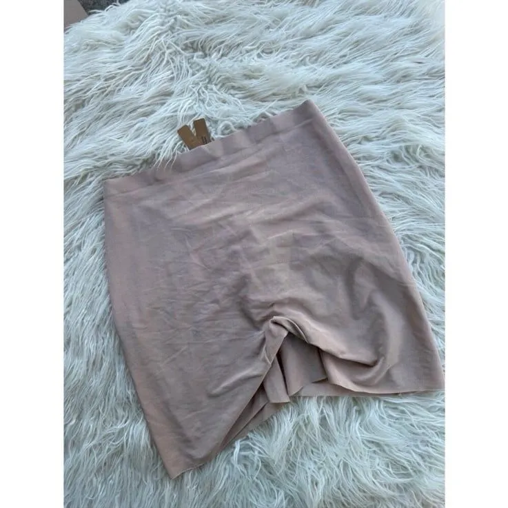 Skims Sheer Sculpt Low Back Short Clay Size 2X - Image 4