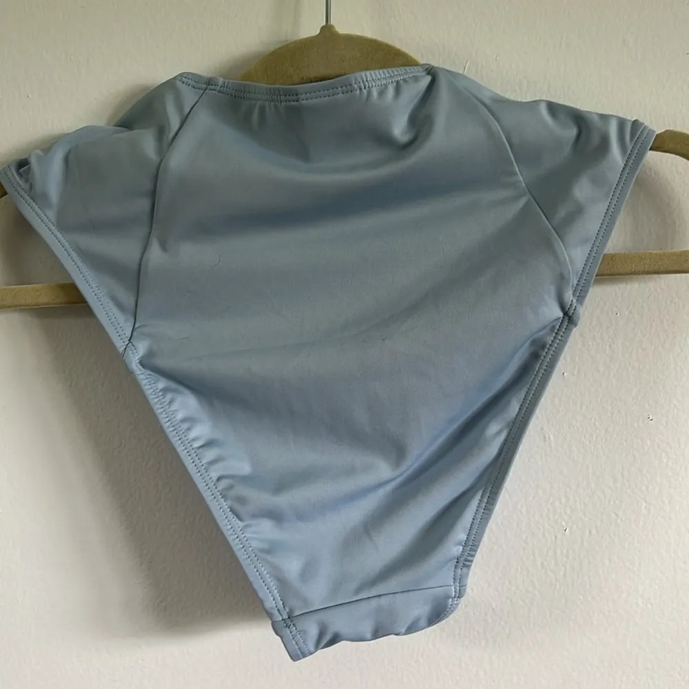 Andie high waist baby blue bikini - Image 2