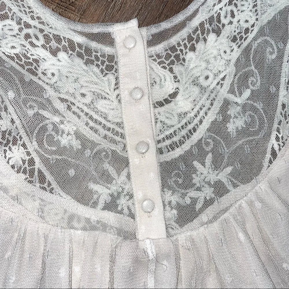 Andrée Andree Sleeveless Lace Top Small - Image 5