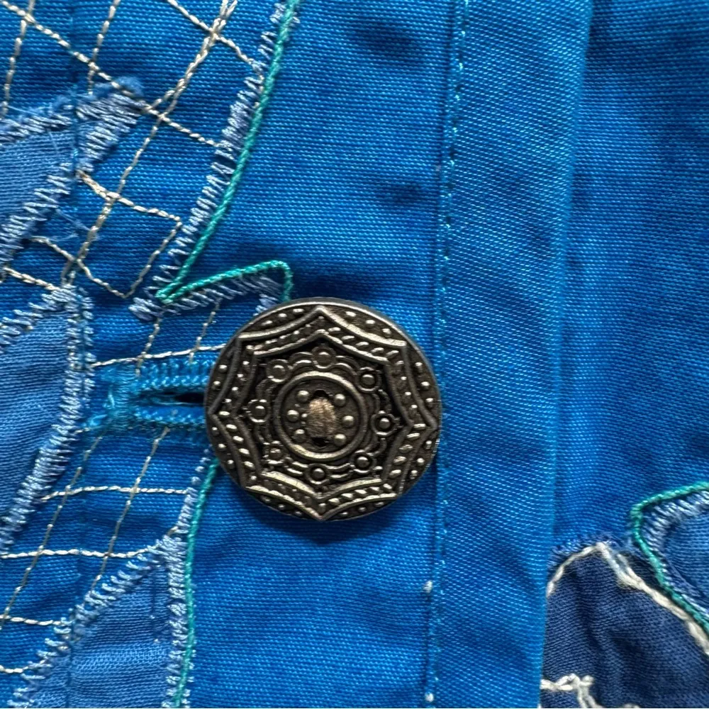 Chico’s Blue Ocean Coral Embroidered Appliqué Jacket Button Front Sea Life - Image 4