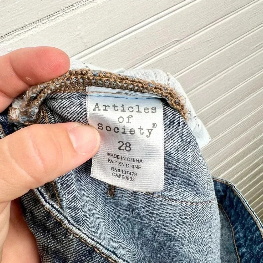 Articles of Society Distressed Jean Shorts Size 28 Blue Raw Hem High Rise - Image 10