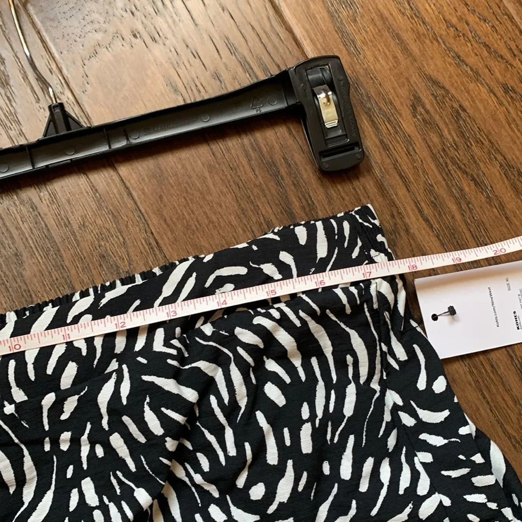 Nine West Long Skirt ~ Size XL - Image 11