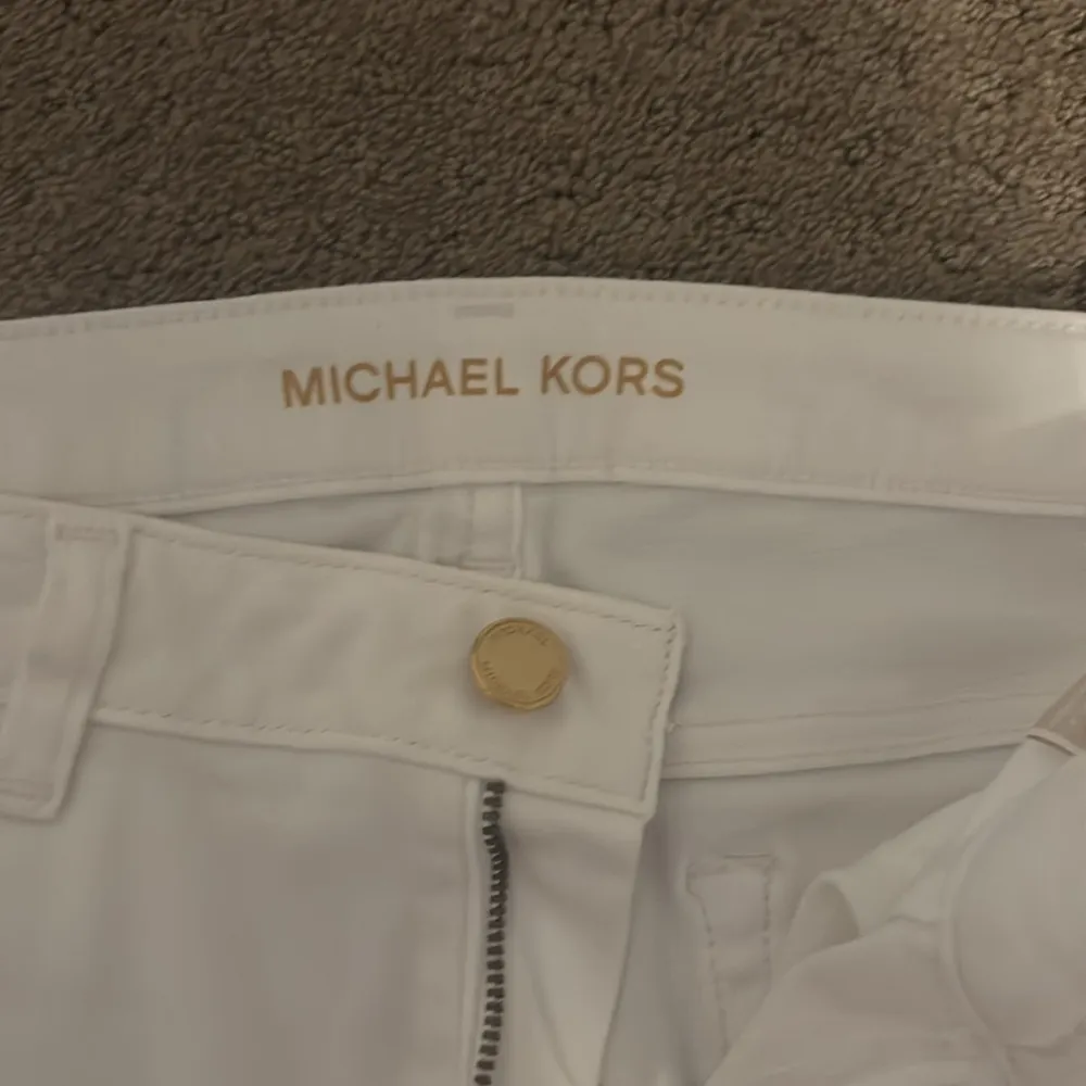 Michael Kors Classic White Denim - Image 3