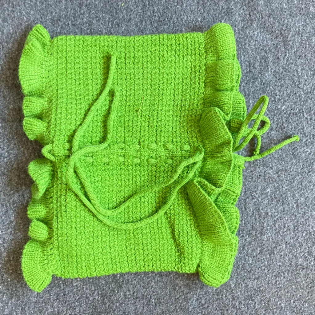 Sexy Green Knitted Hot Tube Top with‎ ruffle trim - Image 6