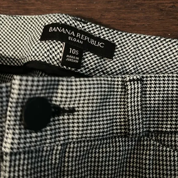 Banana Republic-Sloan Pant EUC - Image 2