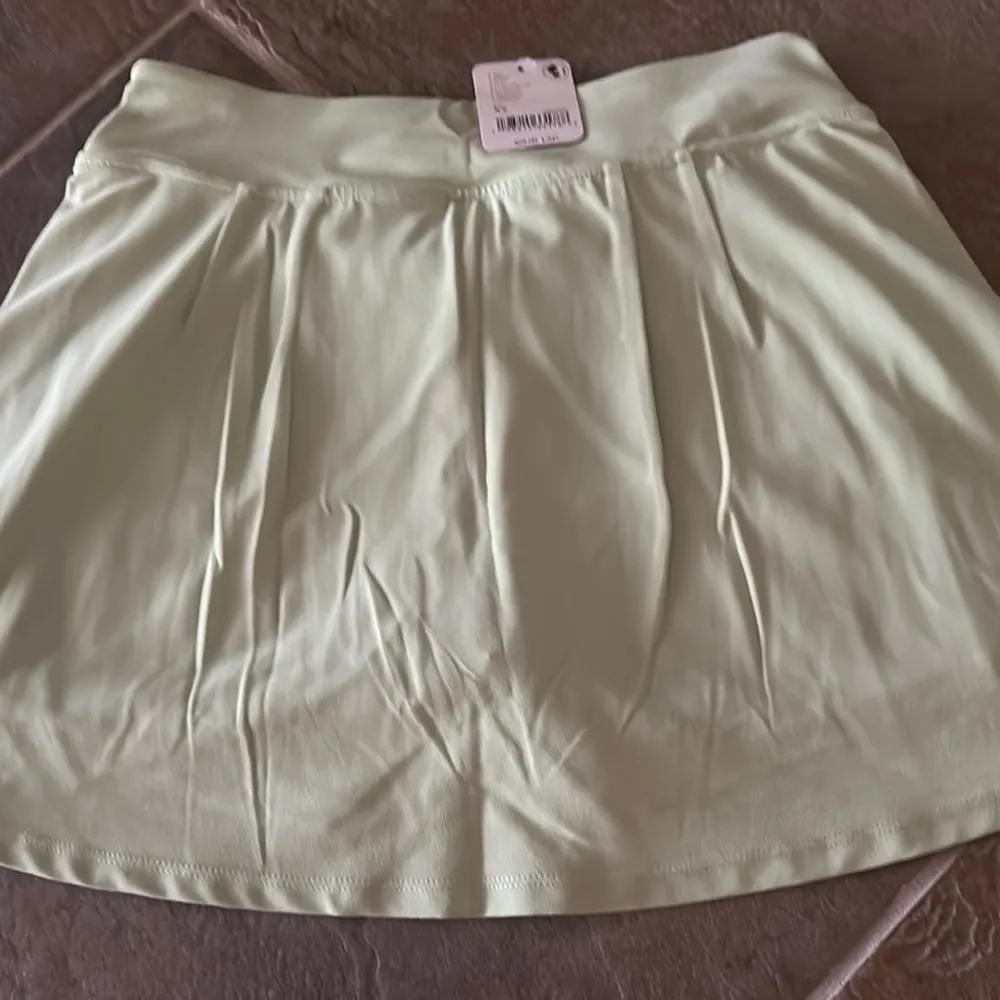 new free people movement never better volley skort XS green - Image 4