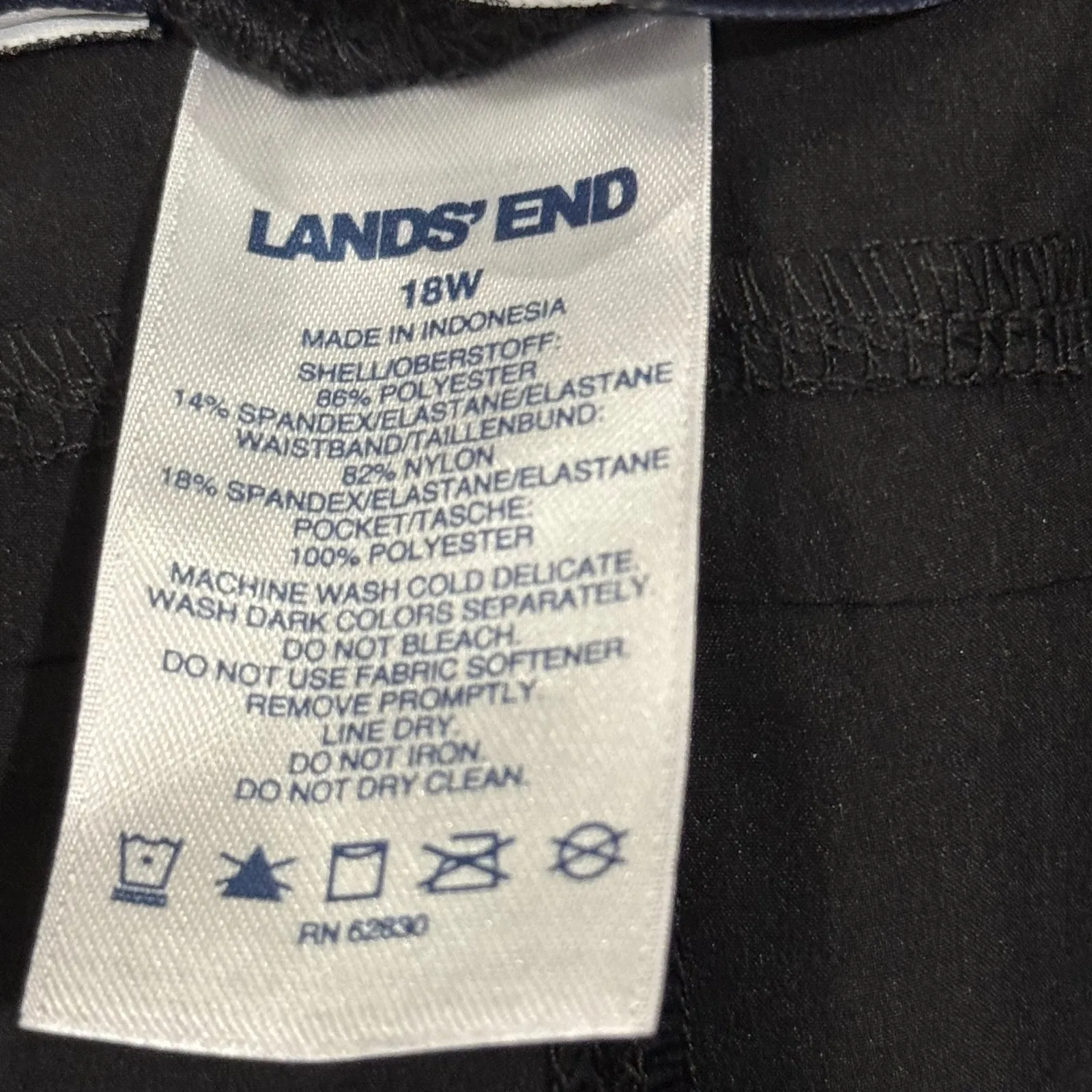 Lands End Women's Black Athletic Shorts Size 18W Performance Stretch Pockets - Image 3