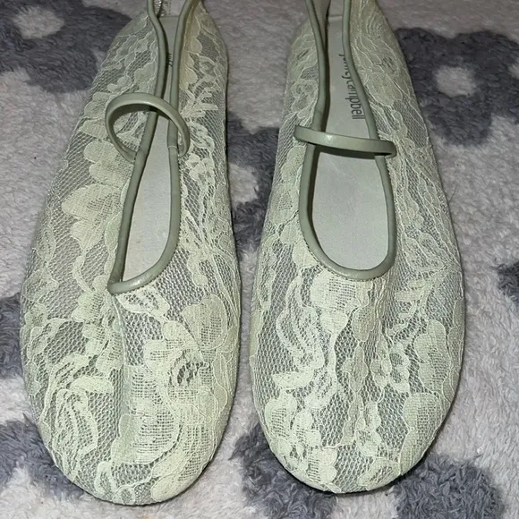 JEFFERY CAMPBELL Swan Lake Lace Flats in Mint NWOB Size 10 - Image 2