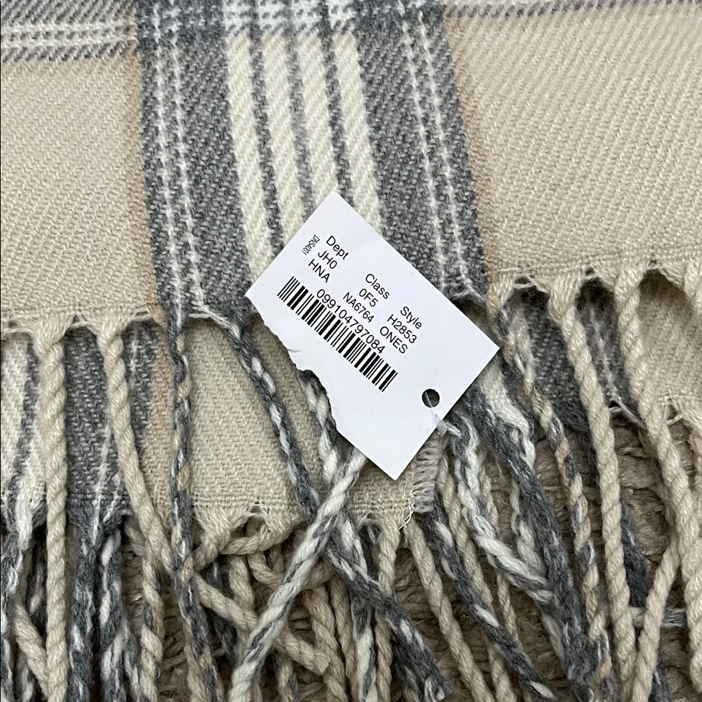 NWT J. Crew Factory Cream White and Gray Plaid Scarf w/ Fringe - Image 2