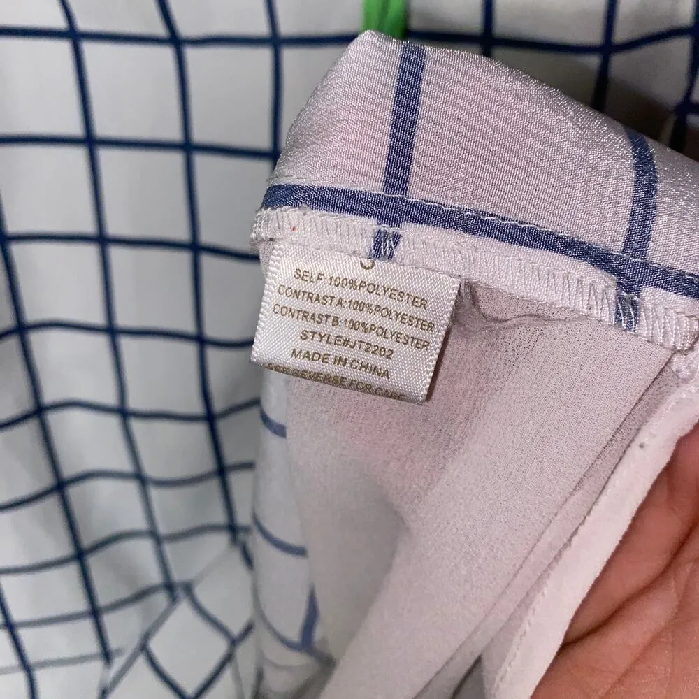 Jealous Tomato White Blue Green Plaid Sleeveless Keyhole Blouse Size Small - Image 5