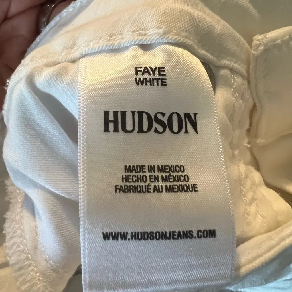 Hudson Faye ultra high rise‎ boot cut crop 25 $360 - Image 12